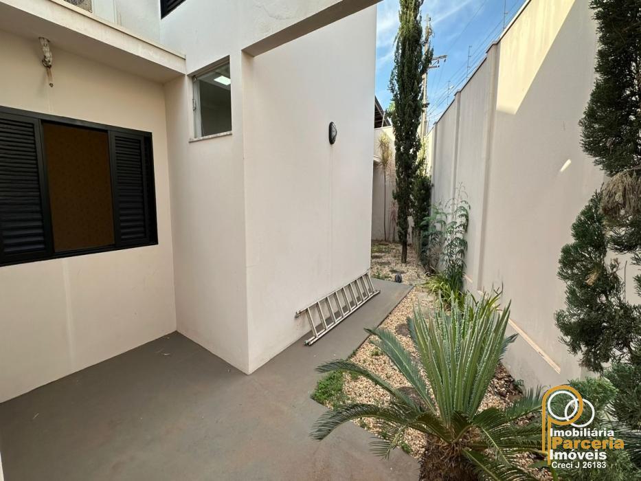 WhatsApp Image 2025-10-10 at 11.29.32 (1).jpeg